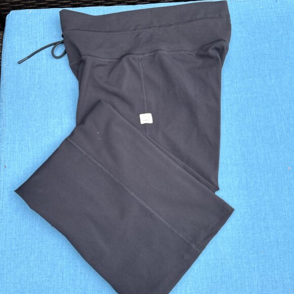 Vuori ~ Daily Wide Leg Pants ~ Black ~ High Waist ~ S - Picture 5 of 7
